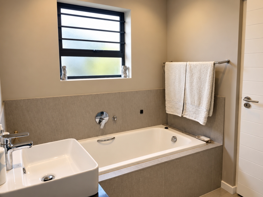 3 Bedroom Property for Sale in Marinda Park Western Cape